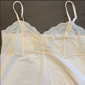 Anthropologie Eloise Dress Slip Women's Size Small